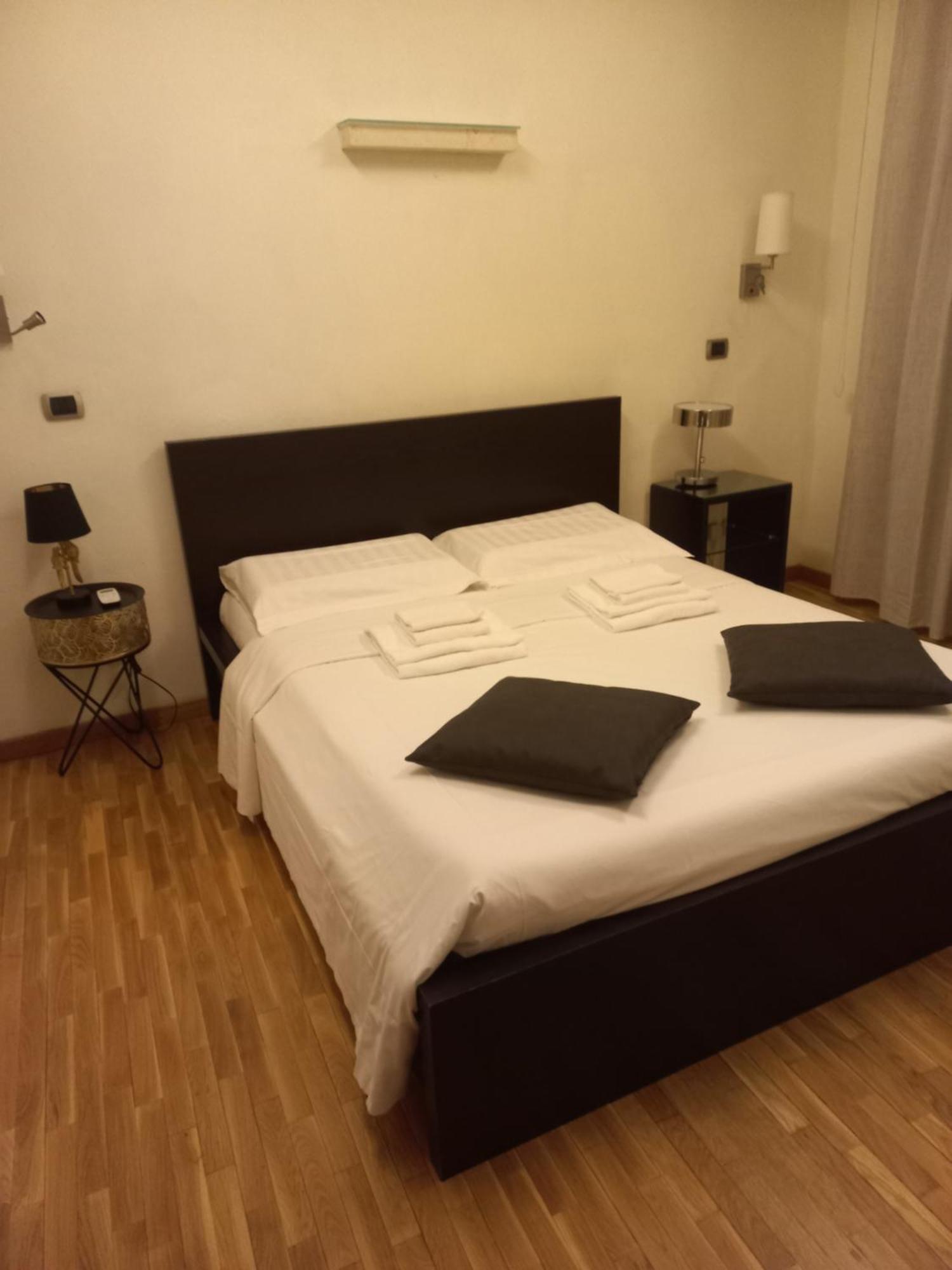 Stefano House Appartamento Fontana Di Trevi Ρώμη Δωμάτιο φωτογραφία